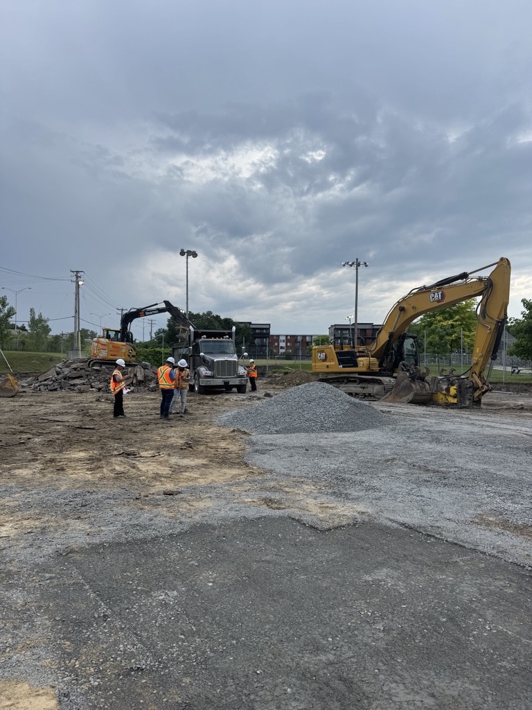 Travaux de réfection des terrains de tennis au parc Saint-Jacques